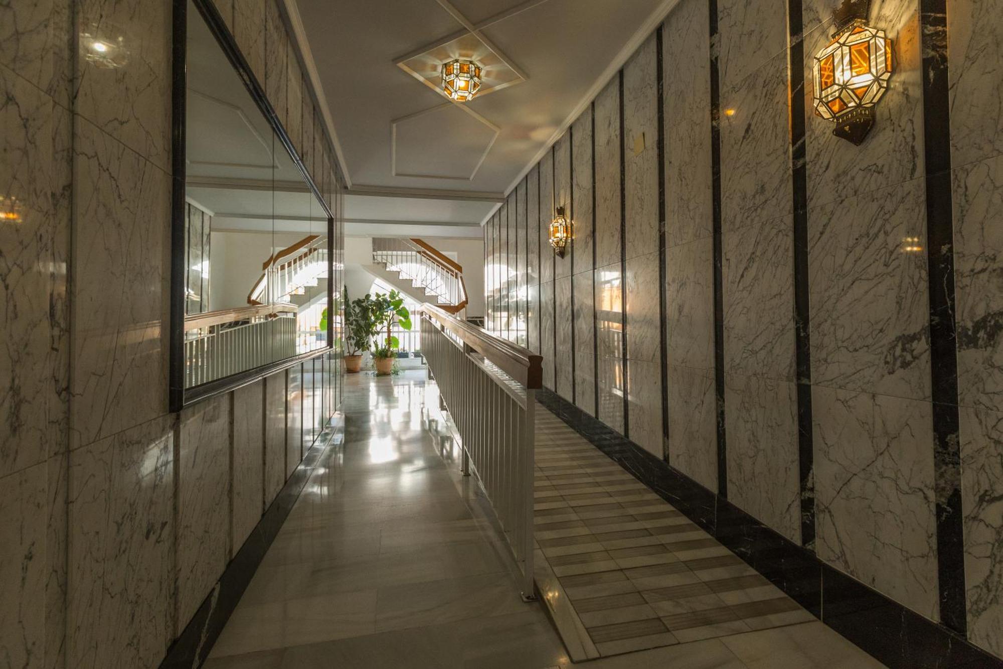 Gracia Suites - Centro Y Confort Con Parking Gratis Гранада Екстер'єр фото