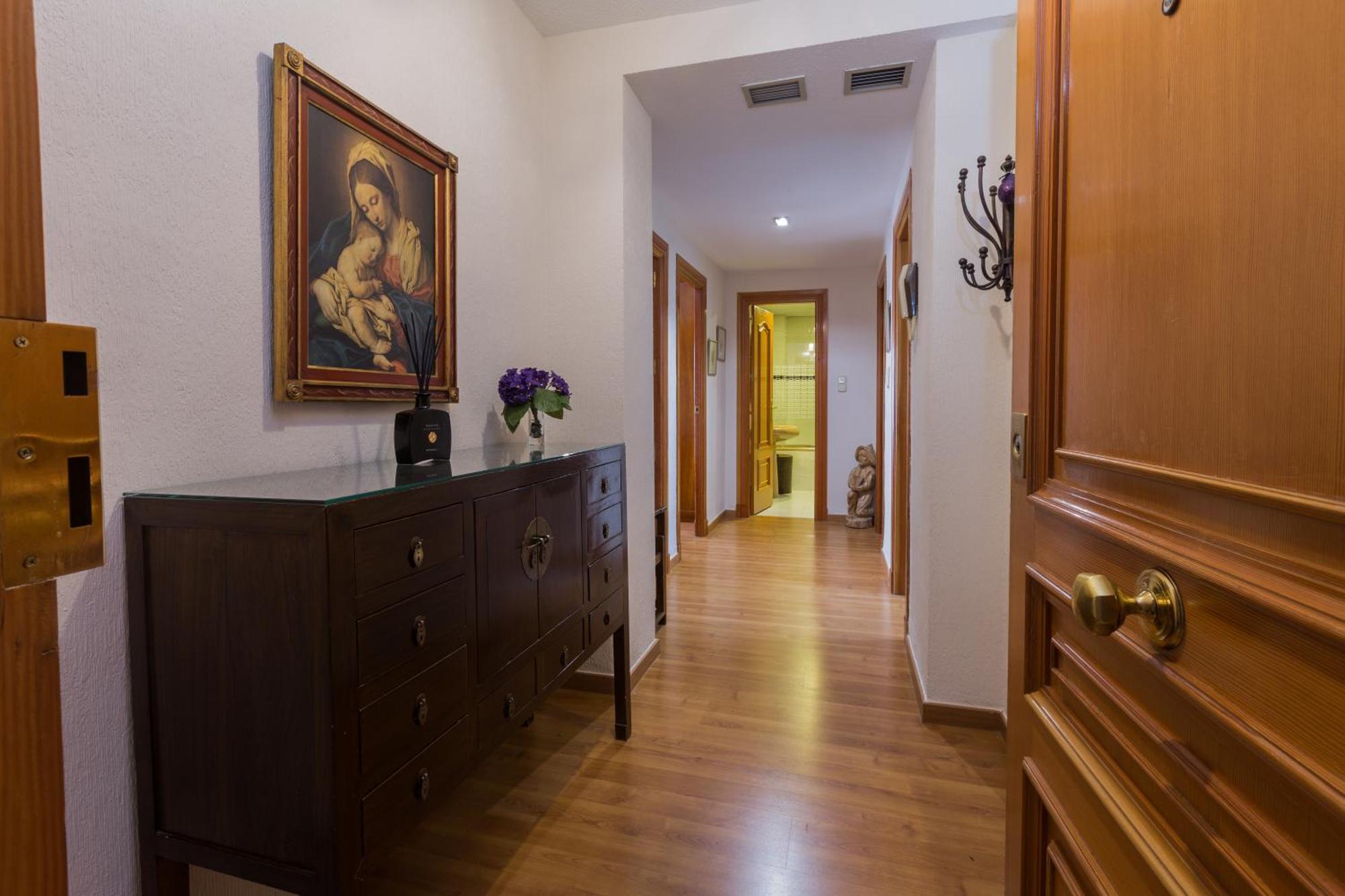 Gracia Suites - Centro Y Confort Con Parking Gratis Гранада Екстер'єр фото