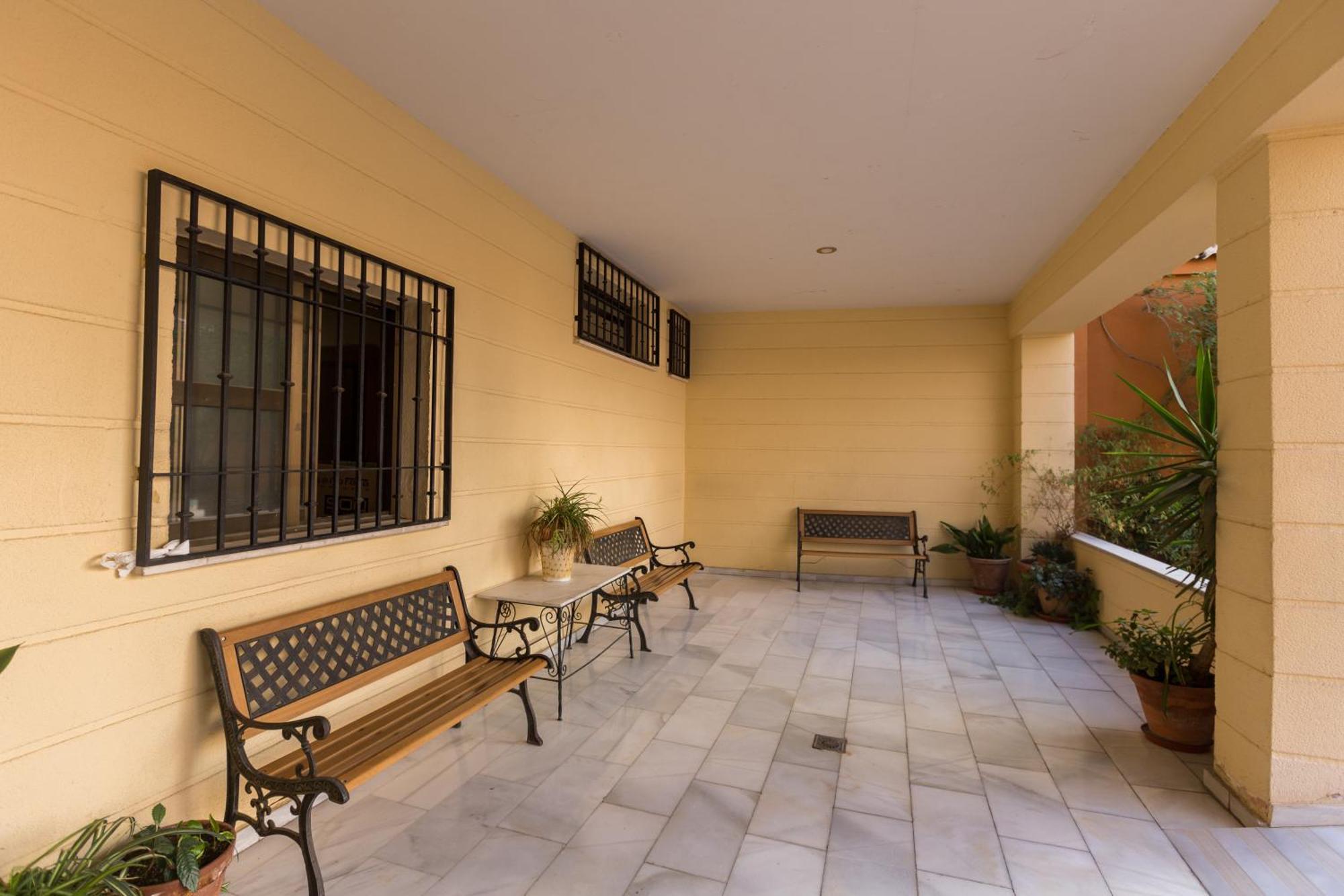 Gracia Suites - Centro Y Confort Con Parking Gratis Гранада Екстер'єр фото